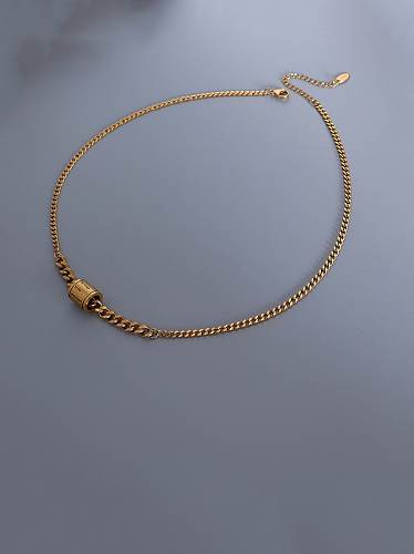 Titan 316L Edelstahl Geometrischer Buchstabe Vintage Halskette mit e-beschichteter Wasserdichtigkeit