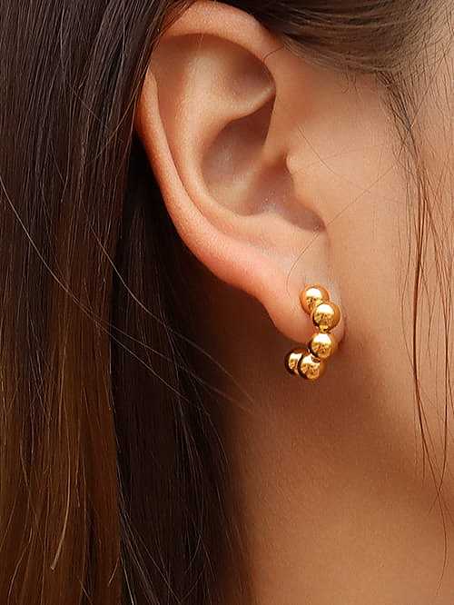 Boucle d'oreille minimaliste en forme de C avec perle en acier inoxydable 316L et titane avec revêtement en e imperméable