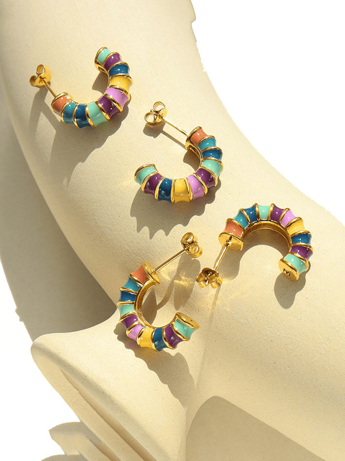 Boucles d'oreilles minimalistes géométriques en émail multicolore en acier au titane