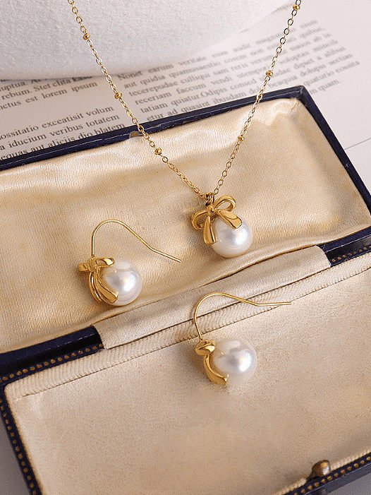 Titanium 316L Stainless Steel Imitation Pearl Vintage Round Earring and Necklace Set with e-coated waterproof