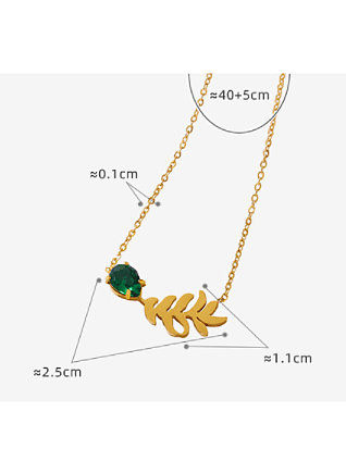 Unregelmäßige minimalistische Halskette aus Titanstahl und Glasstein