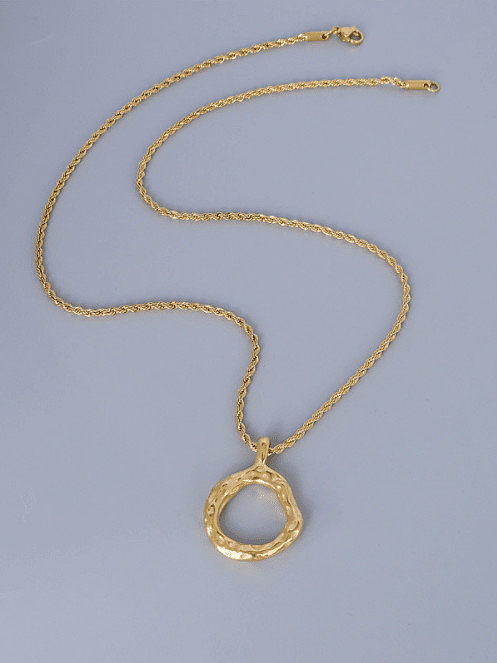 Geometrische Vintage-Halskette aus Titanstahl