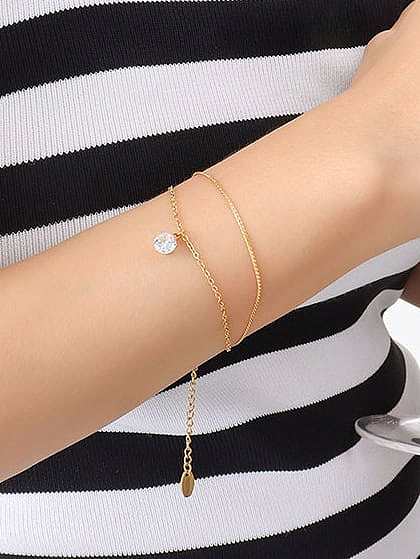 Bracelet à brins minimalistes géométriques avec strass en acier au titane