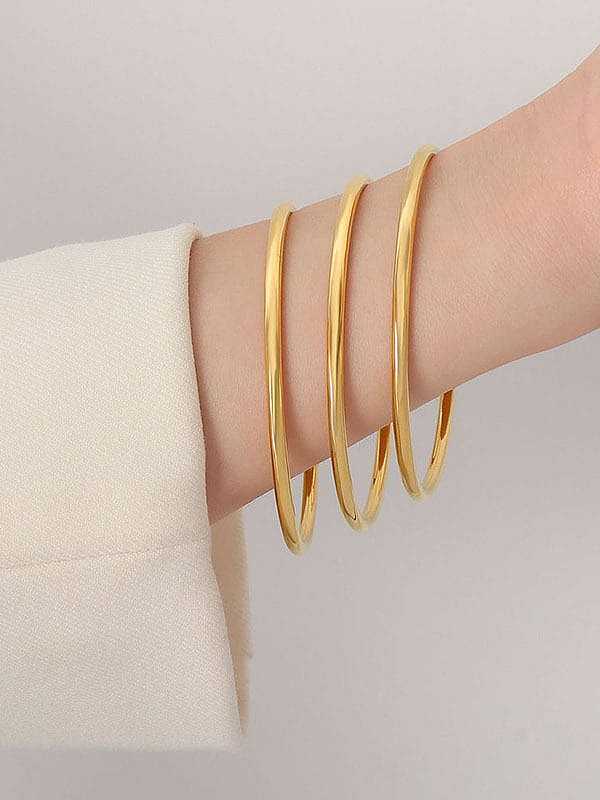 Bracelet jonc minimaliste géométrique en acier au titane