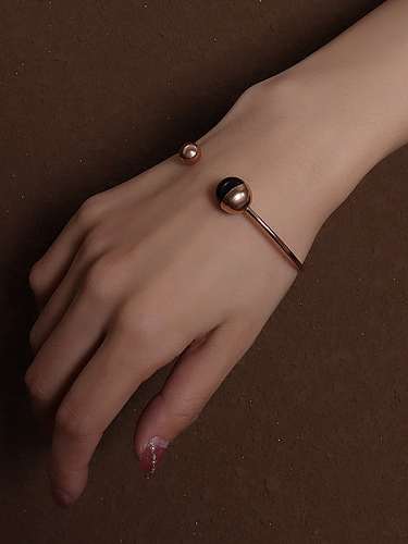 Titanium 316L Stainless Steel Bead Geometric Minimalist Cuff Bangle with e-coated waterproof