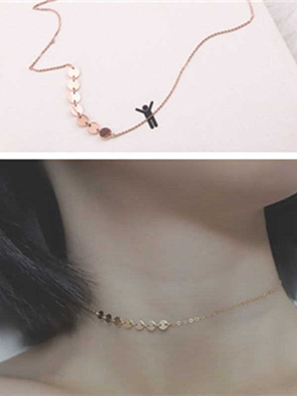 Retro Exaggerated Paillette Clavicle Necklace