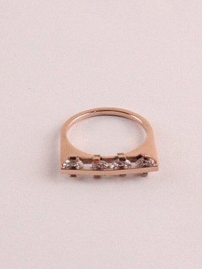 Simple Single Line Zircons Fashion Ring