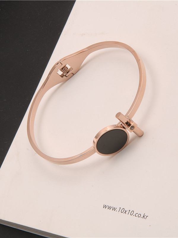 Round Rose Gold Plated Bangle