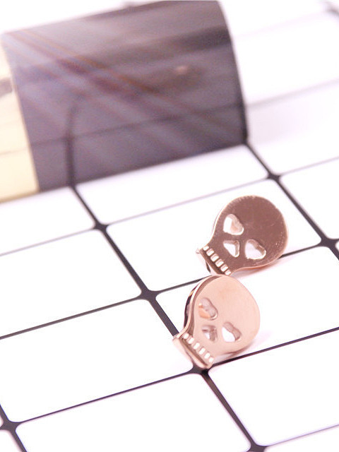 Exaggerated Skull Rose Gold Plated Stud Earrings