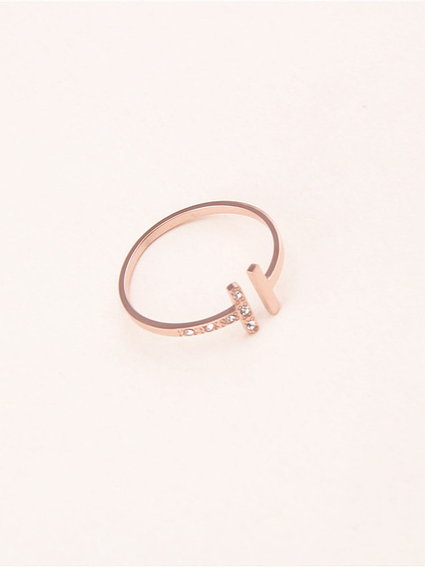 T H Opening Simple Style Ring