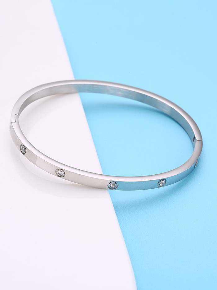 Bracelet minimaliste géométrique en acier titane avec strass