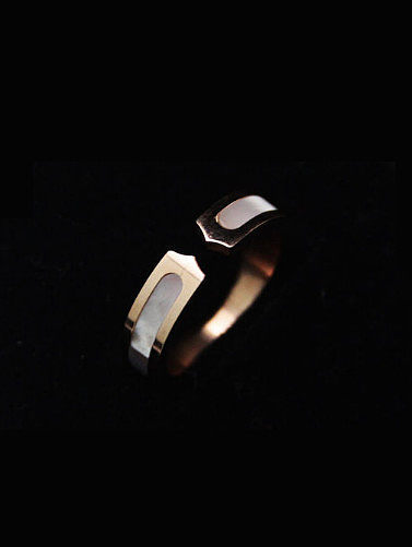 Lover Shell Classical Opening Ring