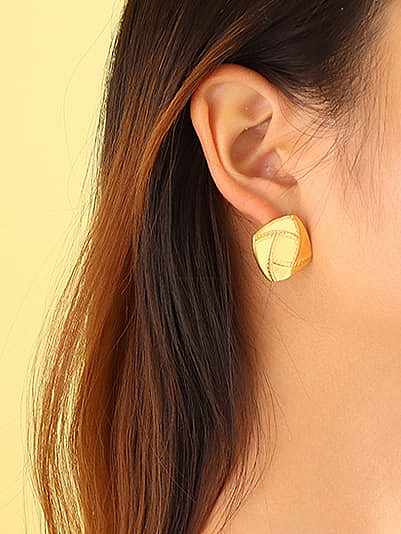 Boucles d'oreilles minimalistes géométriques en acier inoxydable titane 316L avec e-coat imperméable à l'eau