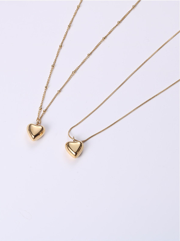Titane avec colliers de coeur simplistes plaqués or