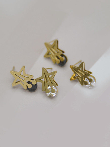 Titanium Steel Rhinestone Star Minimalist Stud Earring