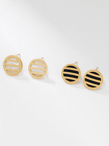 Stainless steel Shell Round Minimalist Stud Earring