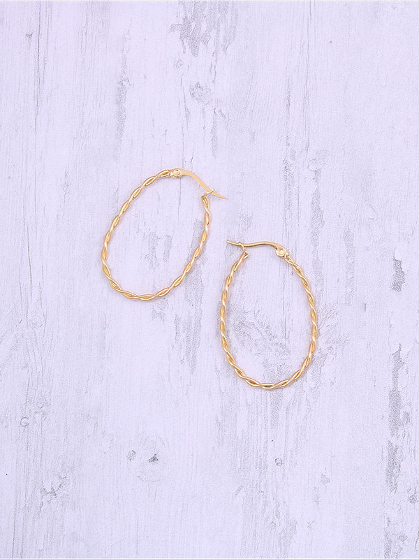 Boucles d'oreilles créoles géométriques torsadées simplistes en titane plaqué or