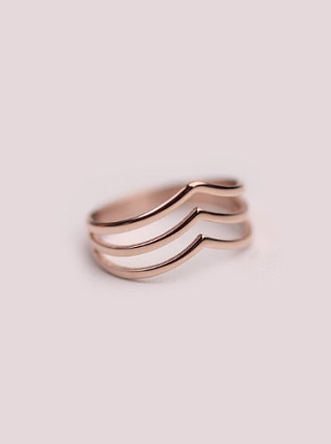 Bague Femme Élégante Trois Lignes