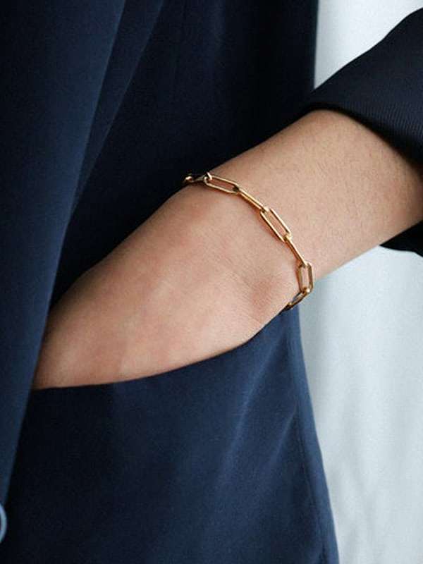 Bracelet à maillons minimalistes géométriques en titane