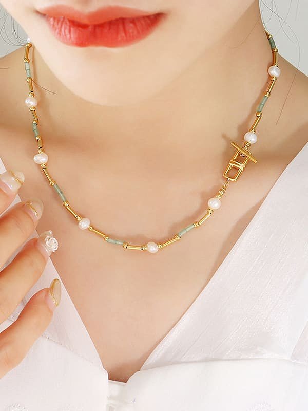 Collar Vintage Geométrico de Perlas de Imitación de Acero Titanio