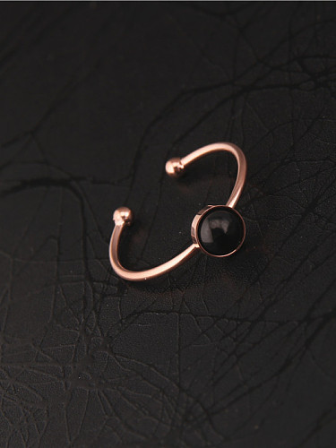 Offener Ring aus schwarzem Achat im Retro-Stil