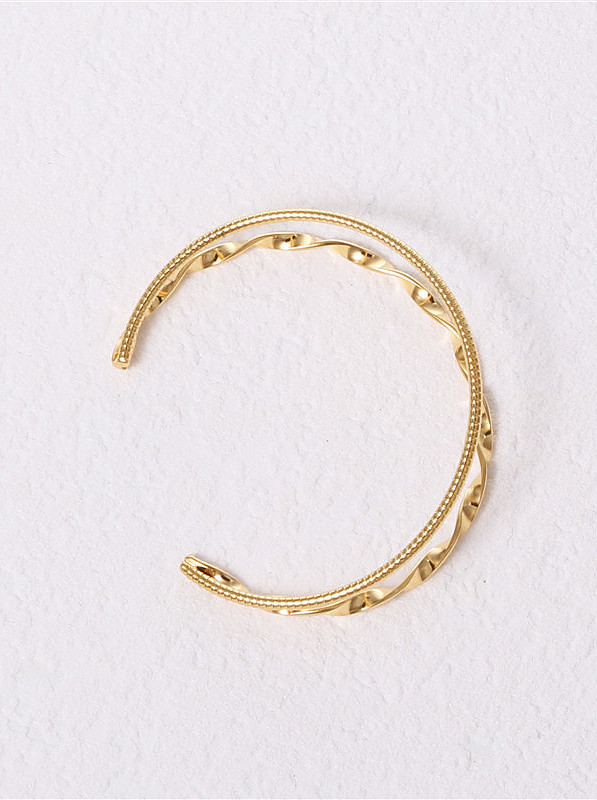 Titane avec bracelets multicouches simplistes de taille sans torsion plaqués or