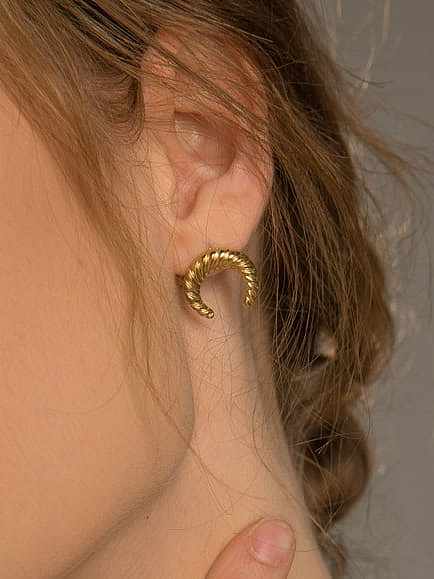 Titanium Steel Geometric Vintage Stud Earring