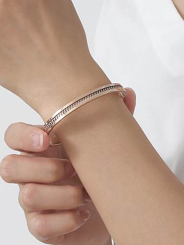 Bracelet chaîne minimaliste en acier inoxydable