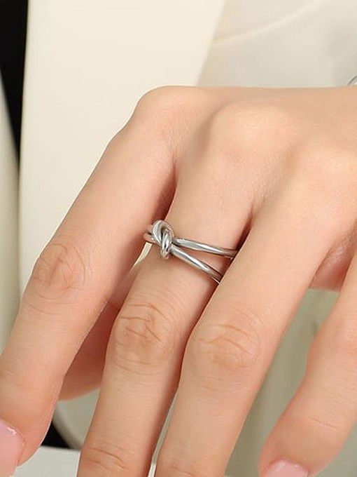 Conjunto de anel e pulseira minimalista de aço titânio com camada dupla