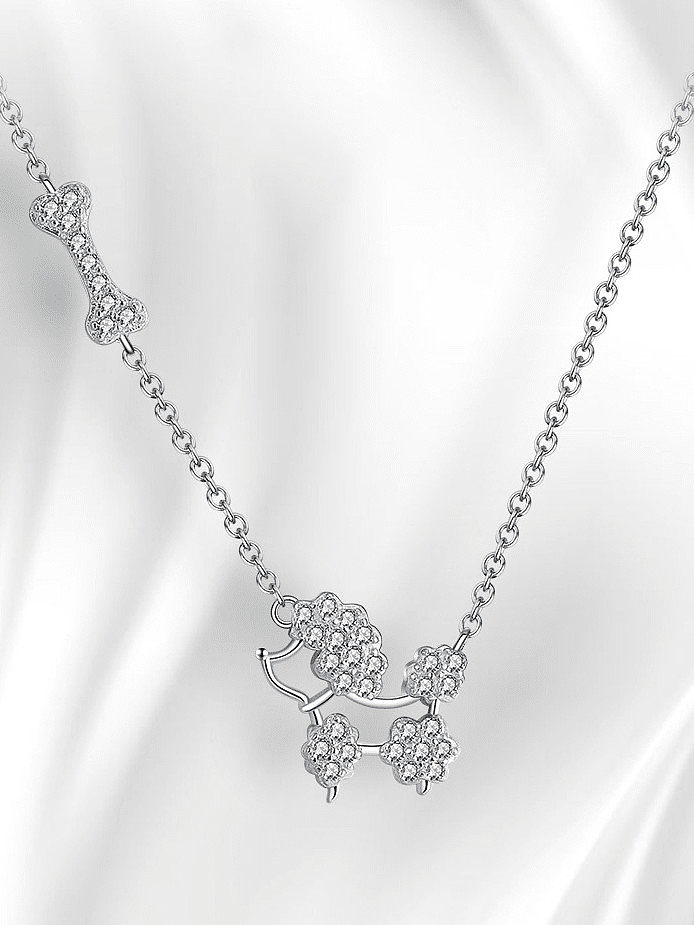 Collar minimalista de flor de circonita cúbica de plata de ley 925