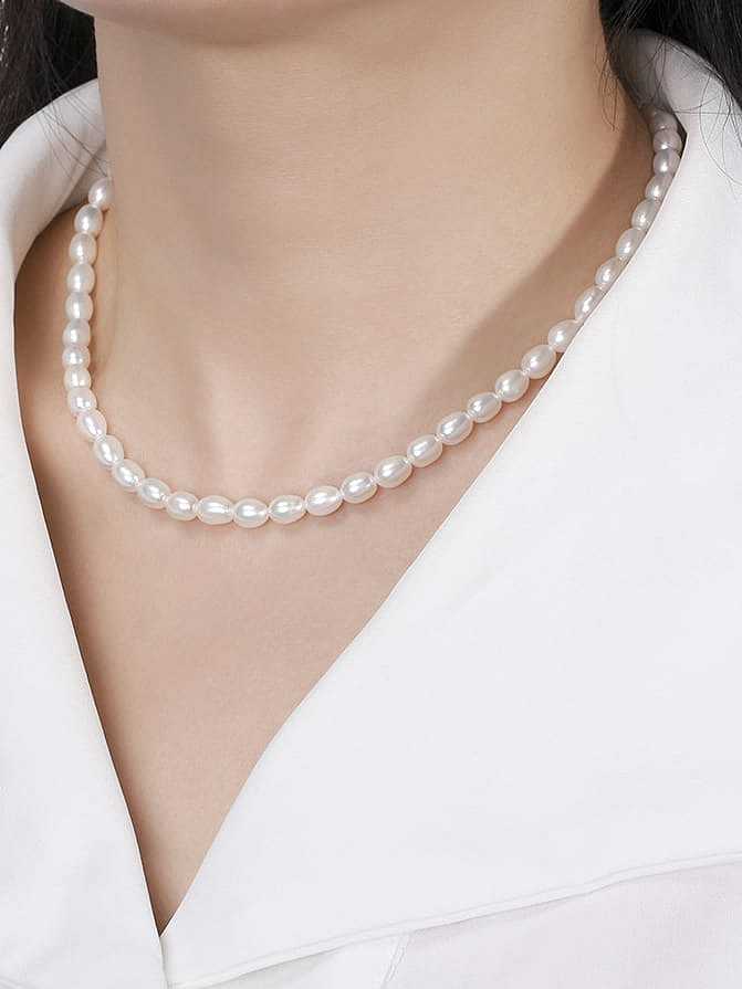 Collier minimaliste irrégulier en argent sterling 925 avec perles d'eau douce