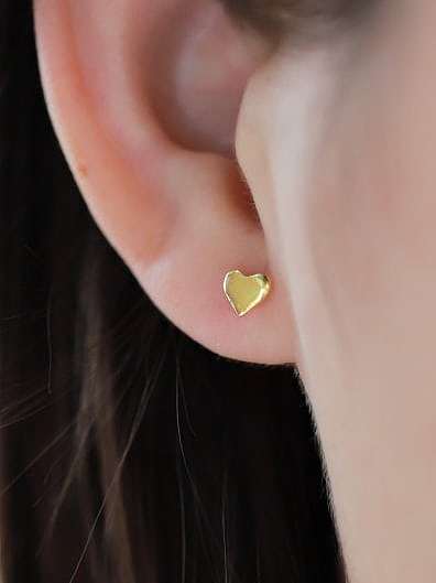 925 Sterling Silver Heart Minimalist Stud Earring