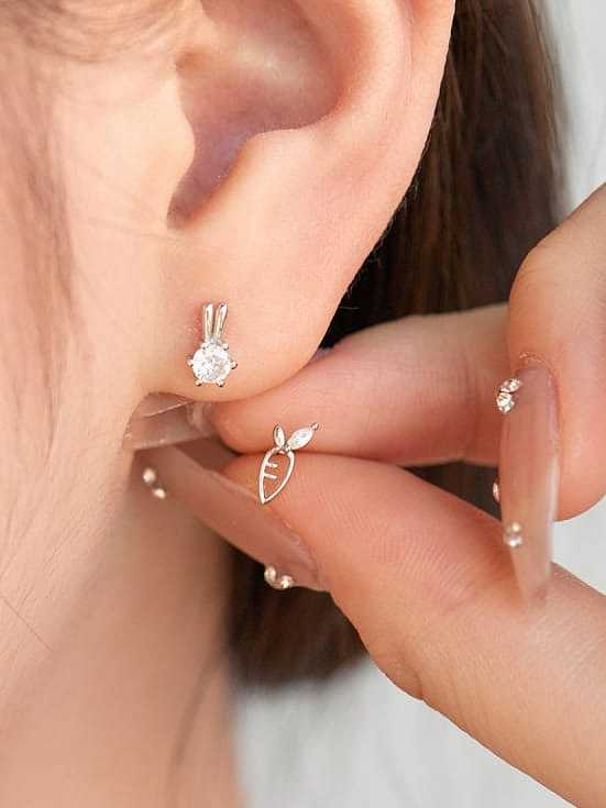 Boucles d'oreilles minimalistes en argent sterling 925 avec zircon cubique Friut