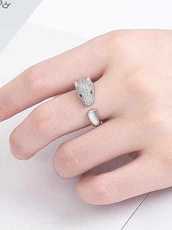 925 Sterling Silver Cubic Zirconia Leopard Hend Dainty Band Ring
