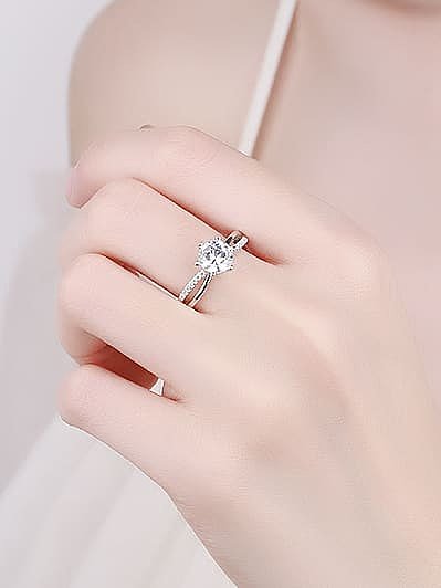 925 Sterling Silver Moissanite Cross Dainty Band Ring