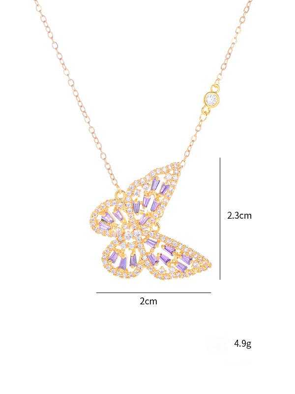 Zierliche Halskette aus Messing mit kubischem Zirkonia und lila Schmetterling