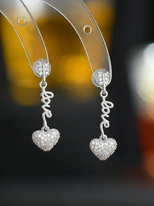 Boucles d'oreilles pendantes en laiton et zircon cubique en forme de cœur