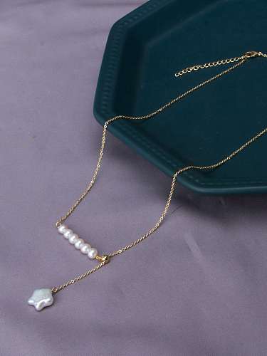 Unregelmäßige minimalistische Halskette aus Süßwasserperlen aus Messing
