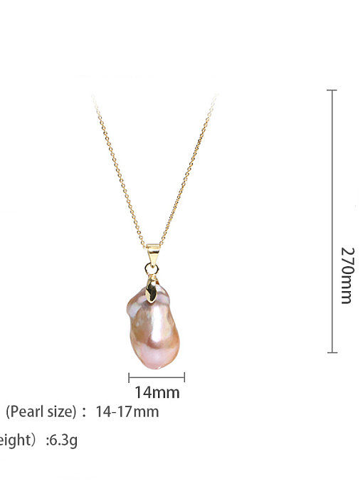 Colar vintage irregular de pérola de água doce de latão