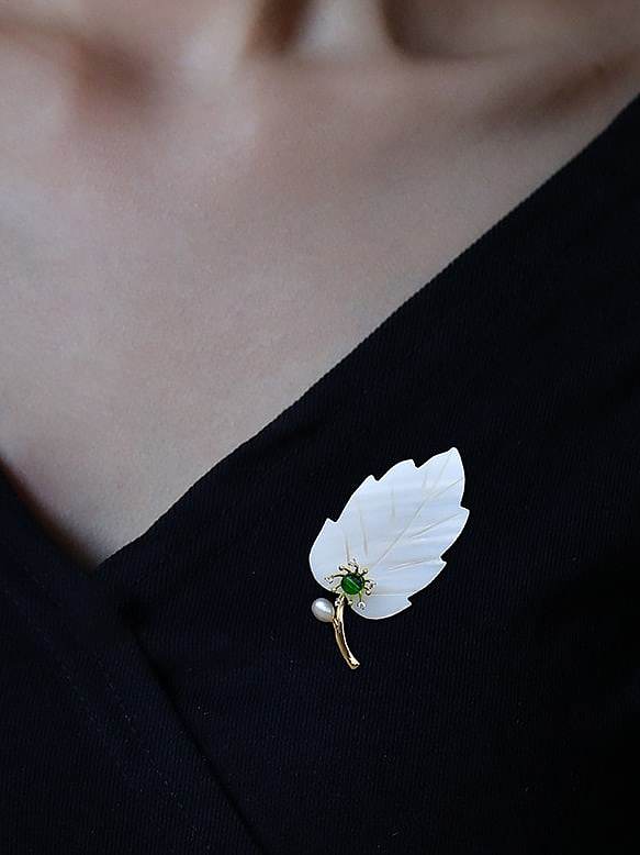 Brass Shell Leaf Minimalist Brooch