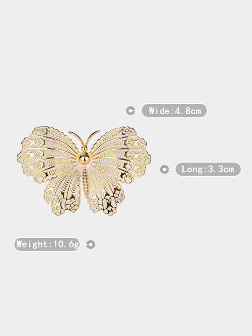 Broche de tendência de borboleta oca de latão