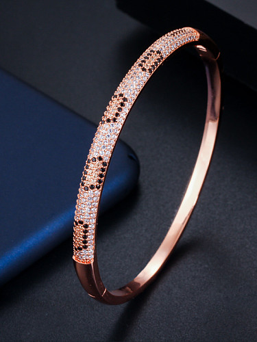 Kupfer mit runden Luxusarmbändern aus Zirkonia