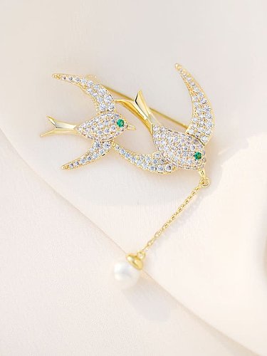 Broche lindo de pájaro de diamantes de imitación de latón