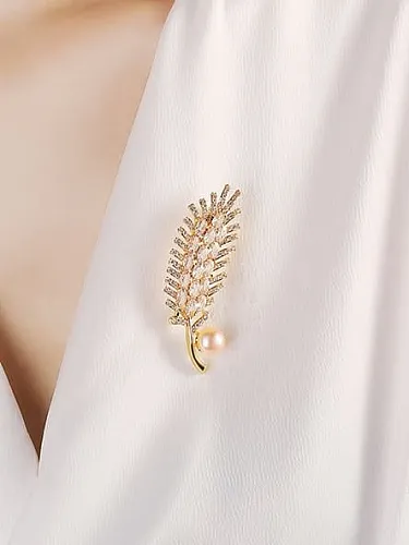 Brass Cubic Zirconia Leaf Luxury Brooch