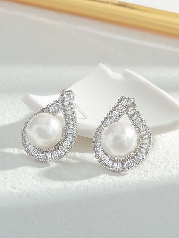 Brass Imitation Pearl Water Drop Trend Stud Earring