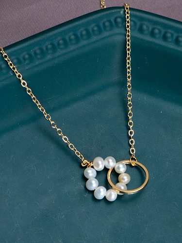 Collier Minimaliste Géométrique en Perle d'Eau Douce en Laiton