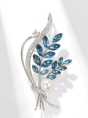 Broche delicado de flor azul pérola de água doce de latão