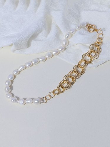 Collar vintage geométrico asimétrico de perlas de agua dulce de latón