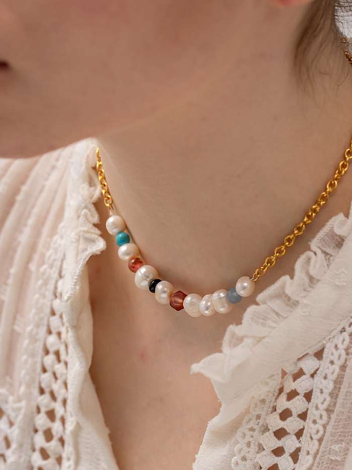 Edelstahl-Süßwasserperlen-Halskette mit Bohemia-Perlen