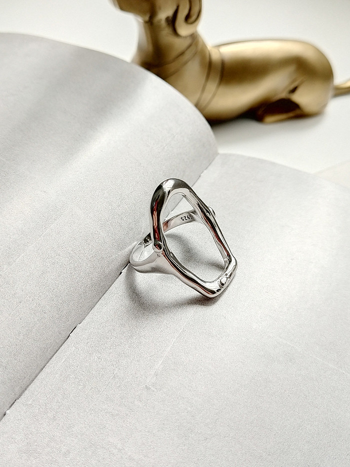 Sterling silver shaped design exaggerated ring